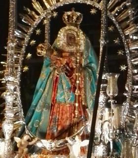 Canarias se rinde ante su Patrona, la Virgen de Candelaria. · foto 1