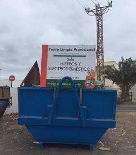 Haría continúa trabajando en la mejora del servicio de puntos limpios del municipio. · foto 3