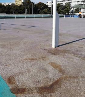 Las Palmas de Gran Canaria: Nuevas Generaciones y el Partido Popular denuncian el estado de dejadez de la zona deportiva de la cubierta de San Telmo · foto 3