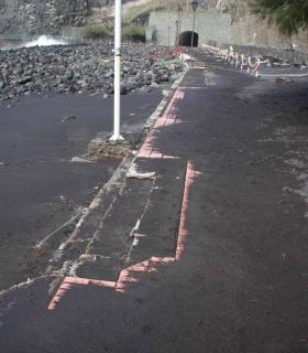La junta de Gobierno del Ayuntamiento de Tacoronte adjudica las obras de reparación de los daños causados por el temporal marítimo de noviembre · foto 1