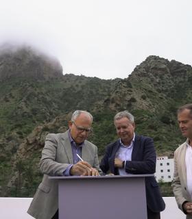 Comienzan las obras de la Variante de Vallehermoso  · foto 1