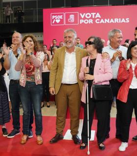 Ángel Víctor Torres: "Nunca nos vamos a rendir" · foto 5