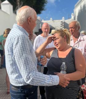 Santa Úrsula realoja a los vecinos y las vecinas afectados por el incendio · foto 1