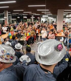 Éxito rotundo de las fiestas del Carnaval en el Mercado de Guía este fin de semana · foto 6