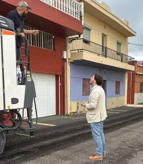 En marcha los trabajos de adecentamiento y reasfaltado en las calles Las Higueras y Adelantado · foto 3