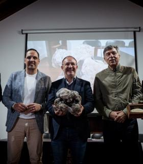 El Ámbar Gris hallado en Nogales regresa a La Palma para quedarse para siempre tras años de investigación · foto 2