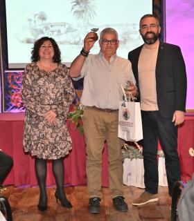 Fotos: Tacoronte homenajea a seis profesionales vinculados al sector primario de la ciudad · foto 1