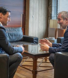Canarias y Euskadi reclaman a Von der Leyen participar en la aplicación del Pacto Migratorio · foto 1