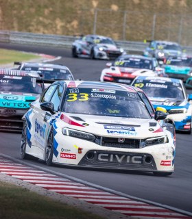 Santi Concepción en el templo de la velocidad, Monza Italia · foto 3