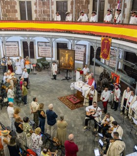 La Romería del Santísimo Cristo de Paso Alto vuelve a reunir a los vecinos de El Toscal · foto 1
