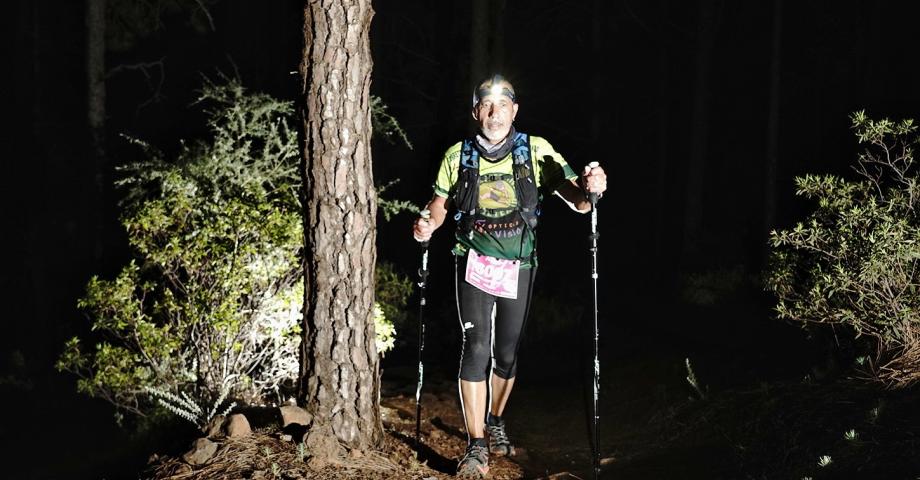 Raúl Díaz y Carmen Ortega ganan la carrera vertical nocturna de la Tenerife Bluetrail 2022