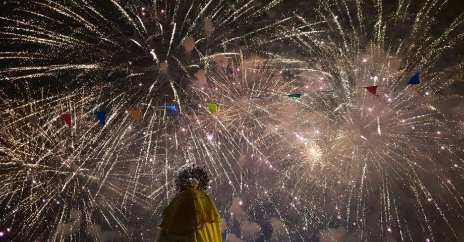 Santiago del Teide: el cielo de Puerto de Santiago se iluminará hoy con más de 1.000 kilos de material pirotécnico