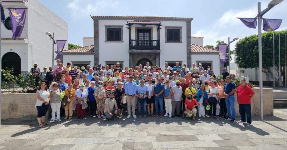 El Rosario: las fiestas de La Esperanza finalizan con una visita guiada a Santiago del Teide para 150 mayores.