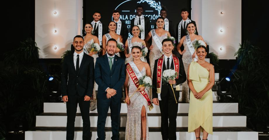 Alexia Izquierdo Bello y Aday Florentín Rodríguez se convierten en la nueva Reina y Míster de las Fiestas de Agosto de La Victoria