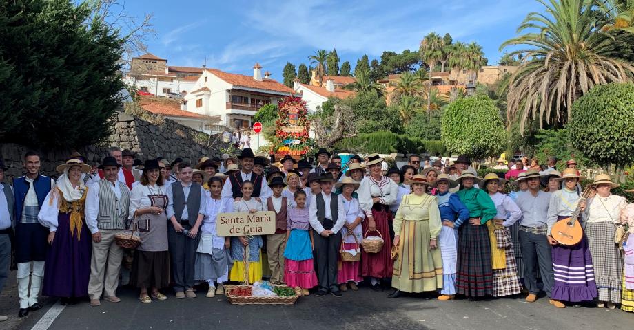 El Ayuntamiento de Guía facilita guaguas para asistir a la romería del Pino