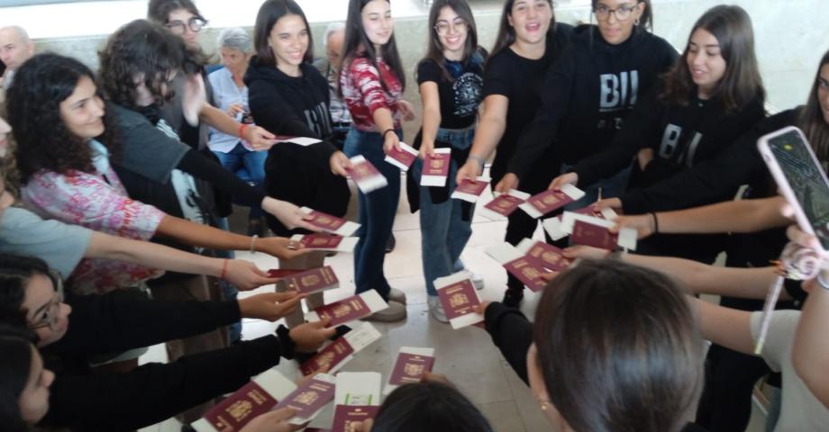 Santa Cruz de Tenerife: más de 900 estudiantes disfrutan ya de las becas de inmersión lingüísticas del Cabildo