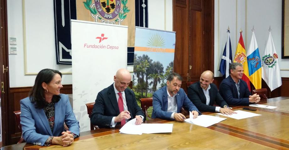 Consistorio y Fundación Cepsa impulsan proyectos medioambientales en el Palmetum