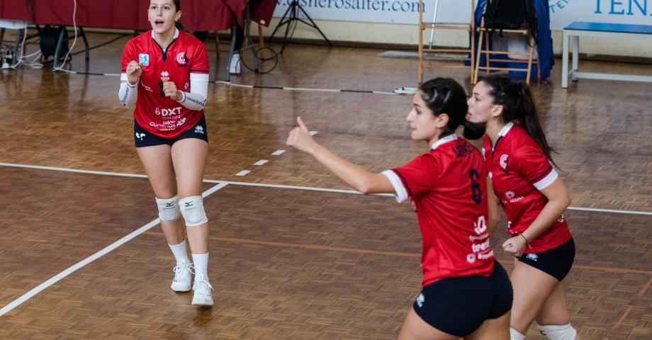 La entrega y mejoría del equipo femenino del CD Cisneros Alter no es suficiente