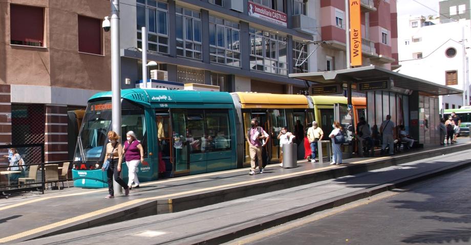 Santa Cruz de Tenerife: más de 168.000 tinerfeños se benefician del transporte público gratuito en enero