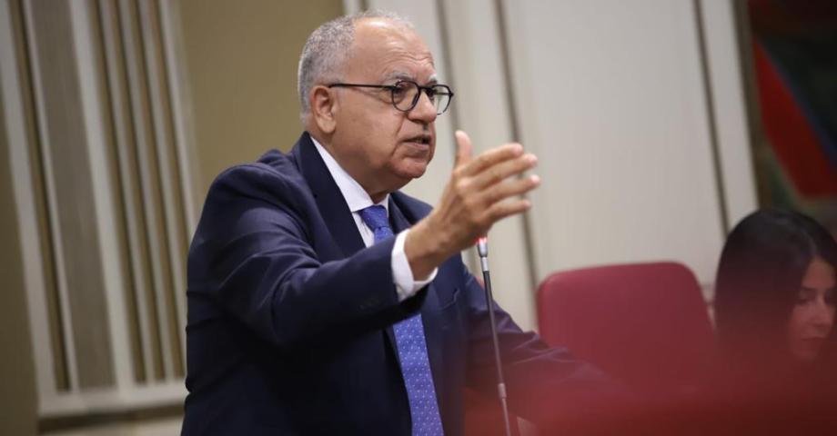 Curbelo afirma que la falta de conectividad entre las Islas Verdes frena la cohesión de Canarias 