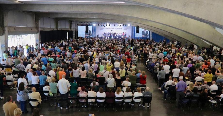 CC moviliza a más de 2.500 personas para recuperar Tenerife de cuatro años perdidos por el peor Cabildo de la historia