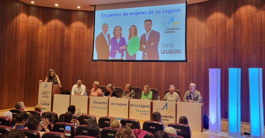  CC congrega a más de 400 mujeres en La Laguna para analizar la realidad del colectivo y recoger sus aportaciones