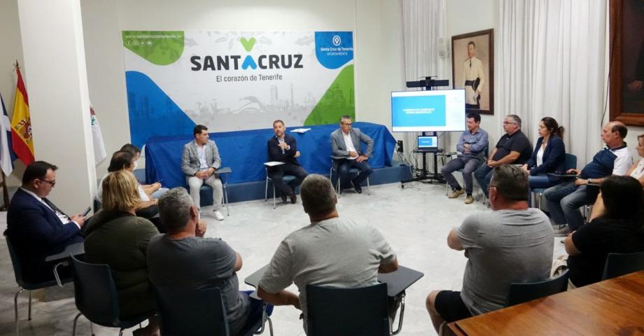 Santa Cruz pone en marcha un plan de inversión histórico en campos de futbol del municipio