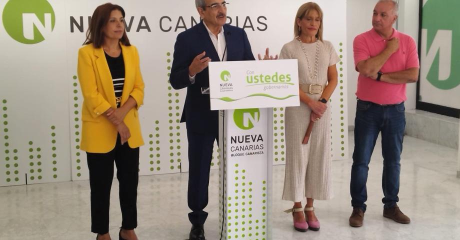 Rodríguez descarta ser candidato el 23J y confirma el inicio de conversaciones con CC y otros partidos de obediencia canaria