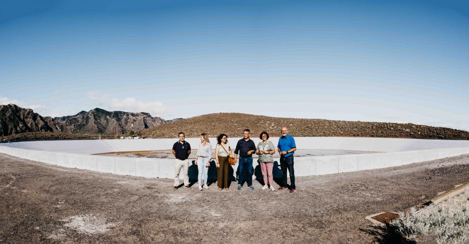 La balsa de Montaña de Taco facilita agua regenerada a las más de 1.300 hectáreas de cultivo de la Isla Baja