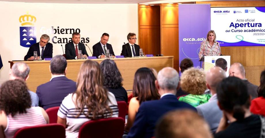 Manuel Domínguez: "ecca puede, debe y tiene que contar con nosotros para cumplir con el objetivo de formar a nuestro pueblo"