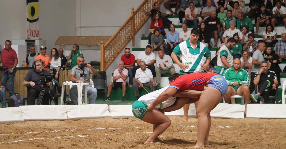 Éxito de la Luchada Benéfica Unión Antigua vs Saladar Jandía