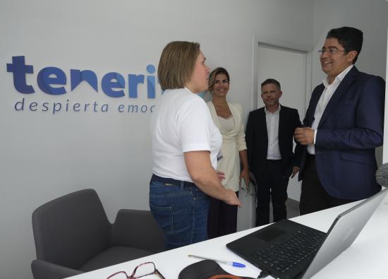 Abre sus puertas la nueva oficina de información turística del aeropuerto Tenerife Sur