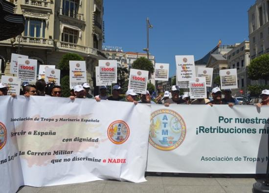 Ministerio de Defensa: las excusas del mal pagador