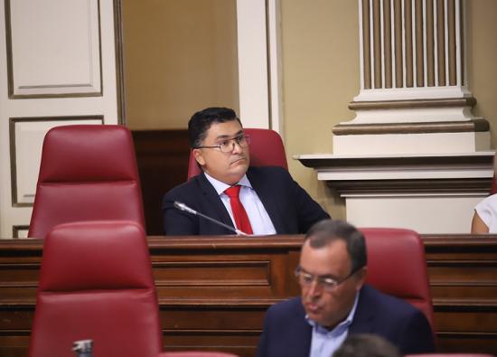 El PSOE insta al Gobierno canario a la profesionalizaci&oacute;n de los altos cargos en la sanidad p&uacute;blica