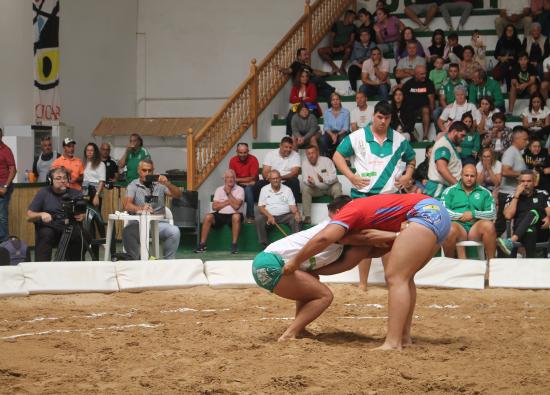 Éxito de la Luchada Benéfica Unión Antigua vs Saladar Jandía