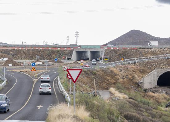 La Consejer&iacute;a de Obras P&uacute;blicas ejecuta el 85% del presupuesto destinado al proyecto del enlace Chafiras-Oroteanda