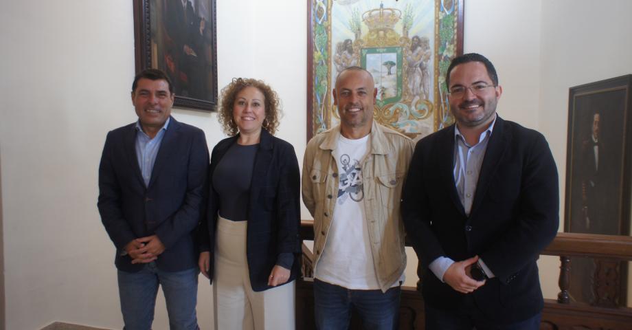 Icod de los Vinos y la Federación Insular de Fútbol de Tenerife trabajan juntos para llevar al municipio varios programas deportivos