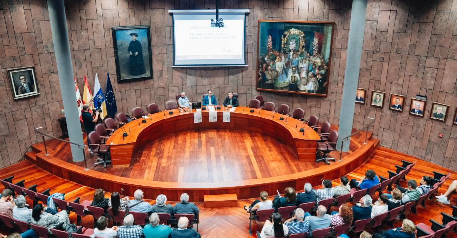 El Cabildo de La Gomera presenta el libro ‘Historia y oralidad del Silbo Gomero en el siglo XX’