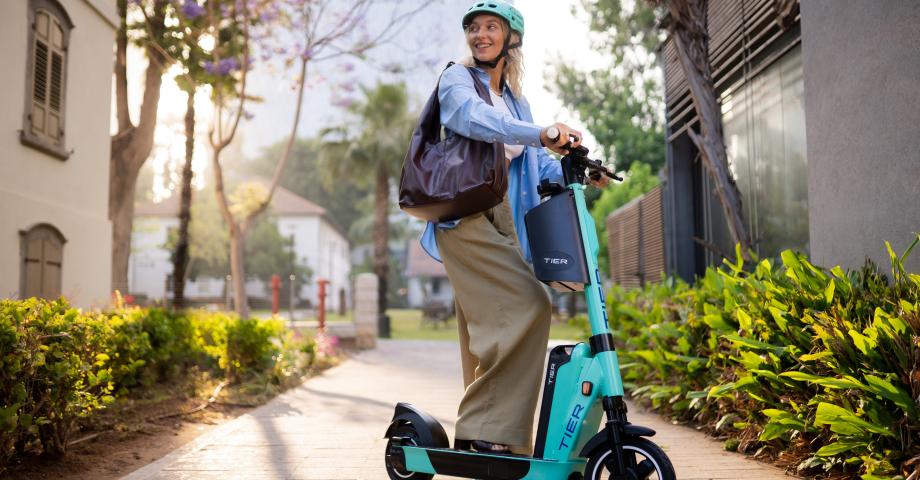 Santa Cruz inicia mañana el despliegue de patinetes de alquiler de la segunda empresa