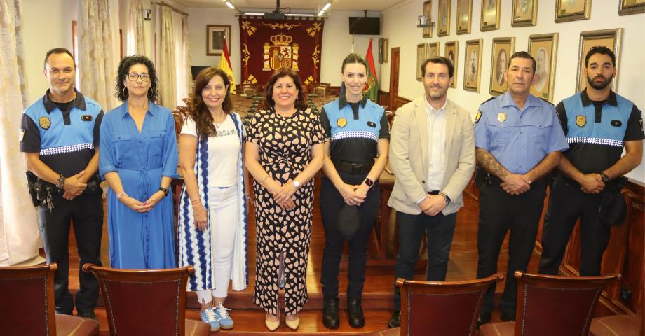 Cintia Hernández toma posesión como nueva agente de la Policía Local de Tacoronte