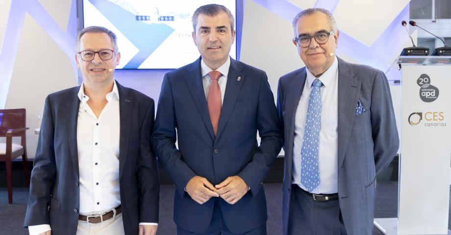 El CES insta a aprovechar los instrumentos de financiación disponibles para desarrollar el potencial aeronáutico y aeroespacial de Canarias