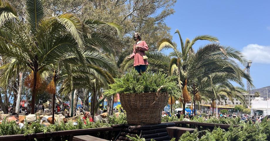 Más de 5.000 personas disfrutan de la romería de Los Llanos de Aridane