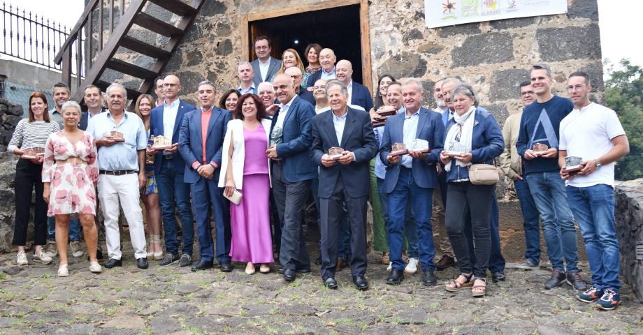 Entregados los premios del 37 Concurso Regional de Vinos Embotellados – Alhóndiga 2024