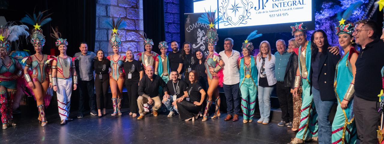 Tropicana deslumbra con "Asteria", su fantasía para el Carnaval 2025