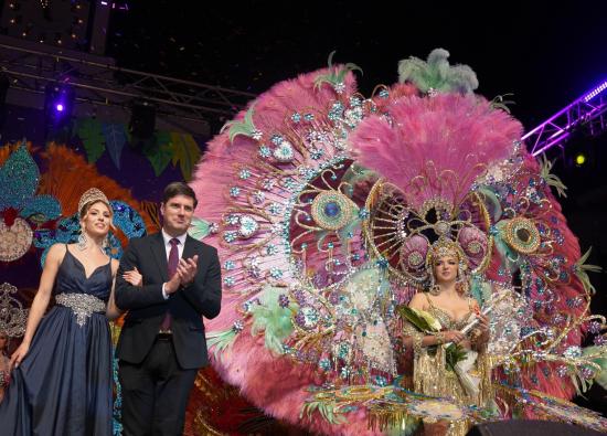 Sheila Martín Rodríguez, elegida nueva Reina Adulta del Carnaval de Los Gigantes