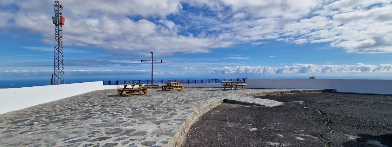 Un espacio renovado para el disfrute comunitario: reabierto el Mirador del Picacho en Barranco Hondo