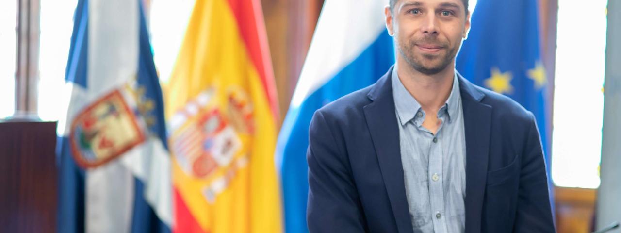 Tenerife sufrió en 2024 la peor gestión de residuos en cuarenta años, con la menor tasa de recuperación de residuos y ocho mil toneladas de residuos enterrados
