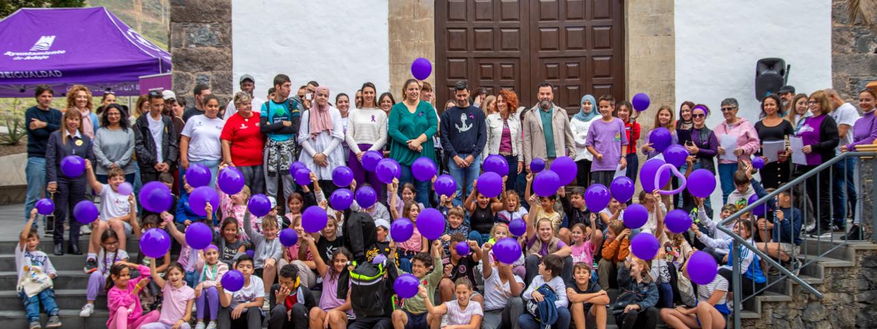 Adeje reivindica el 8M con un programa de actividades bajo el lema "Ni un paso atrás“