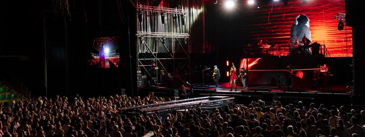Amaral conquista Tazacorte con un concierto histórico que cierra las celebraciones del centenario