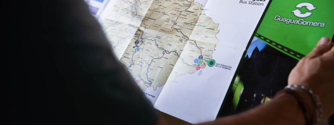 GuaguaGomera edita un nuevo folleto biling&uuml;e con informaci&oacute;n actualizada de las rutas de guaguas